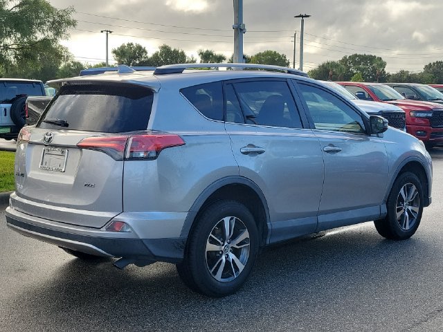 Used 2018 Toyota RAV4 XLE FWD image 5