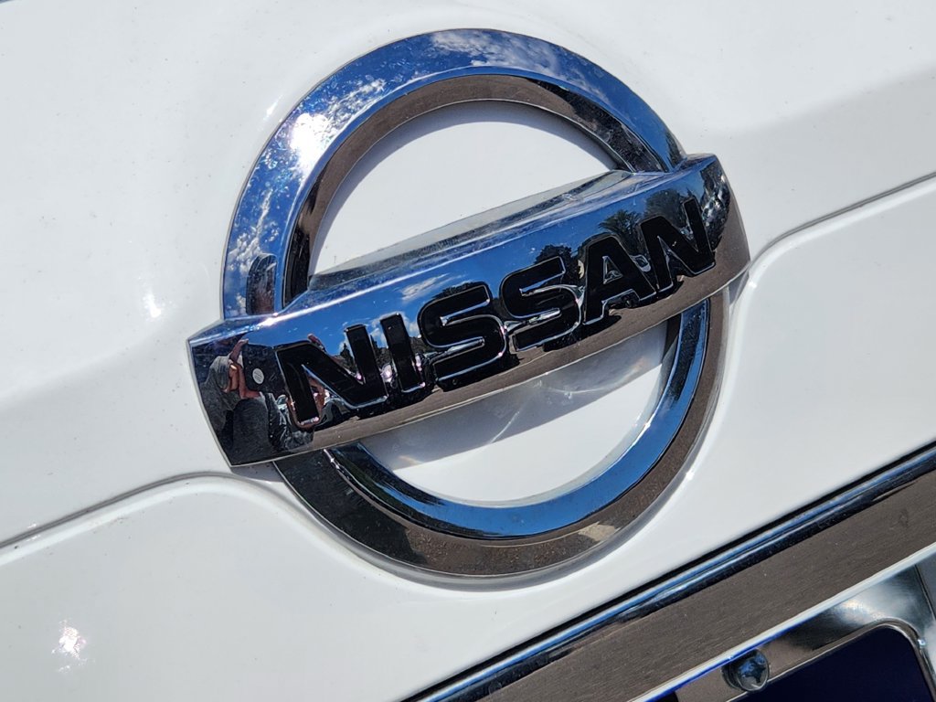 Used 2017 Nissan Rogue S AWD/4WD image 8