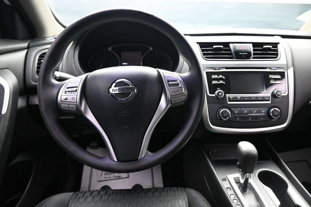 Used 2017 Nissan Altima 2.5 S w/ Power Driver Seat Package FWD image 14