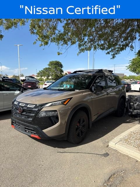 Certified 2025 Nissan Rogue SV AWD/4WD image 2