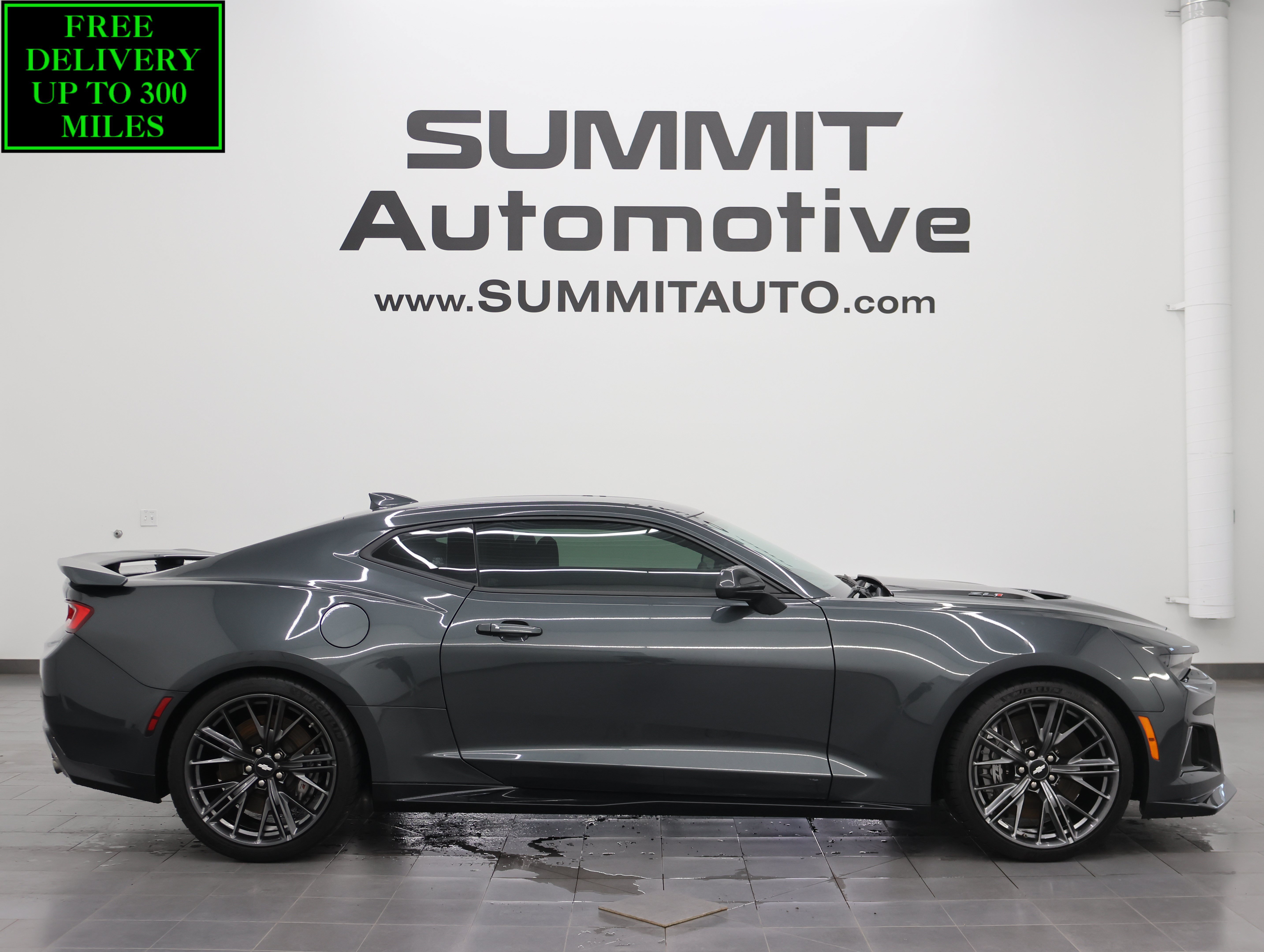 Used 2017 Chevrolet Camaro ZL1 RWD image 1