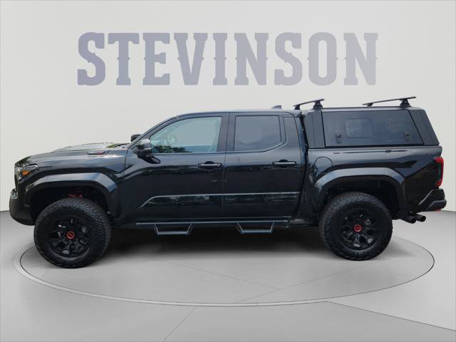 Certified 2025 Toyota Tacoma TRD Pro AWD/4WD image 2
