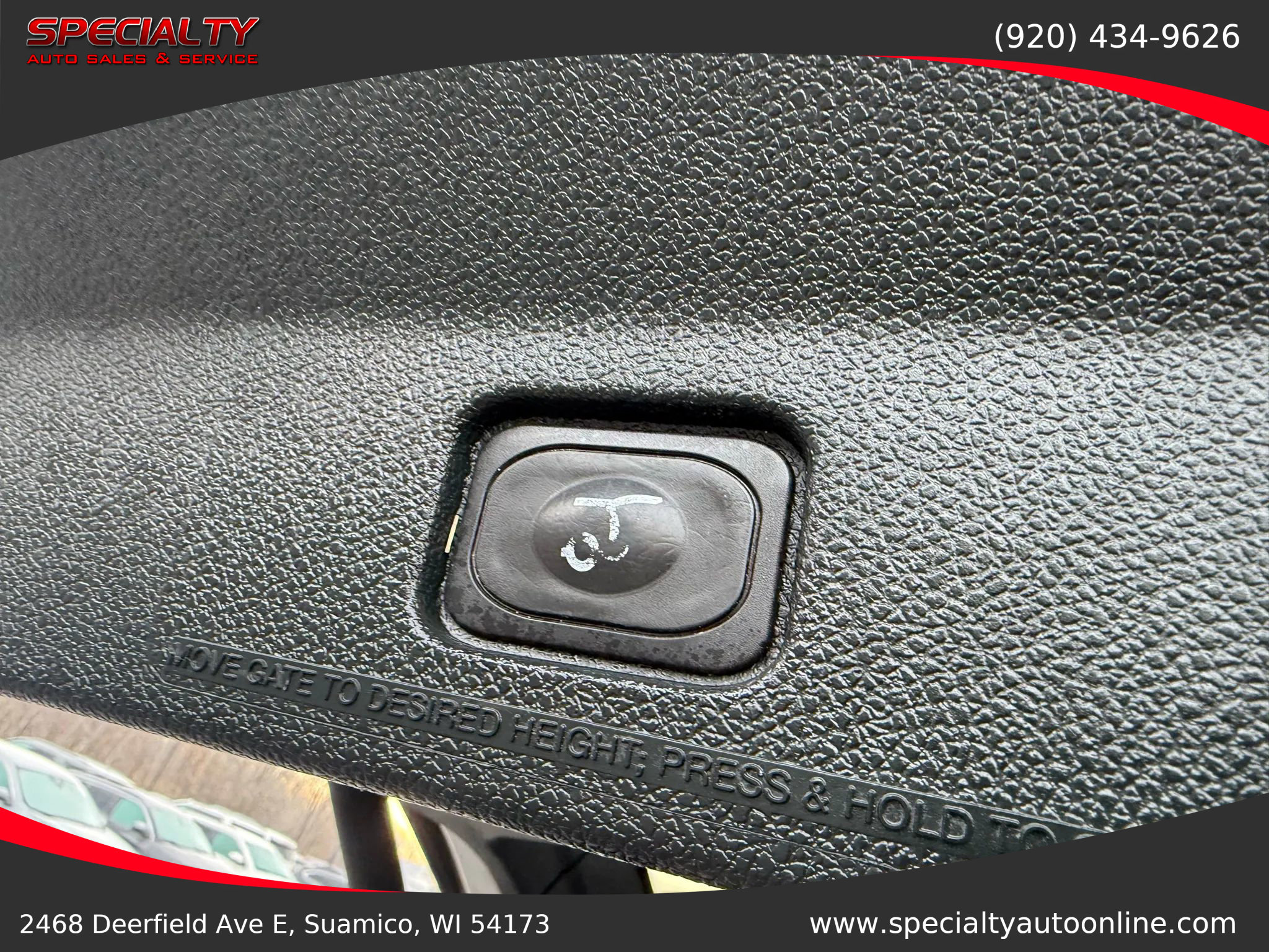 Used 2018 Ford Explorer XLT w/ Equipment Group 202A image 26