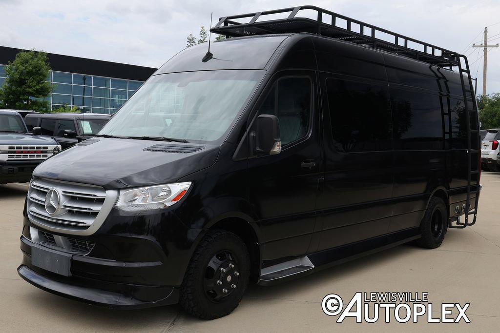 Used 2021 Mercedes-Benz Sprinter 3500 image 1
