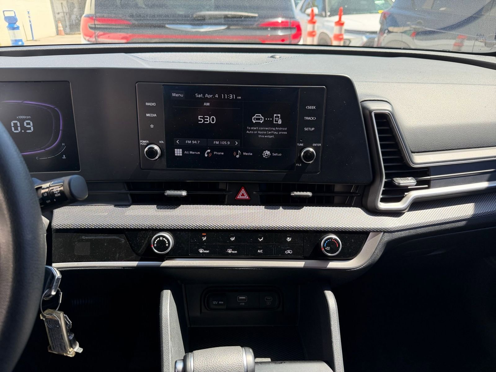 Used 2025 Kia Sportage LX image 17