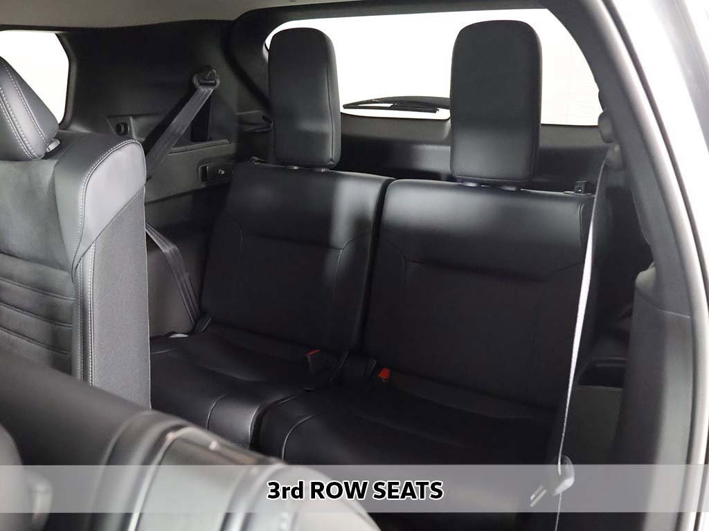 New 2025 Mitsubishi Outlander SE image 9