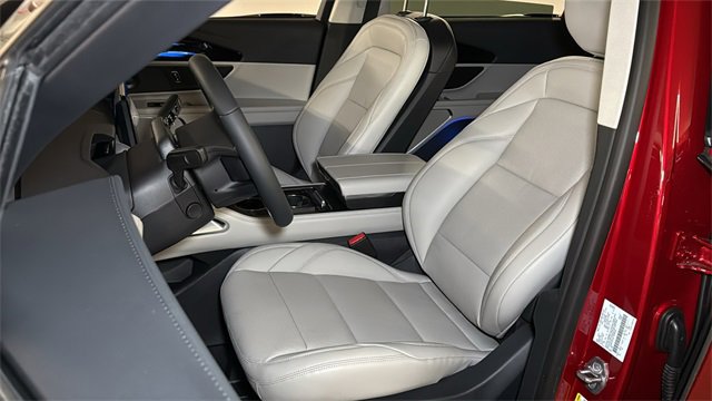 New 2026 Lincoln Nautilus Premier w/ Equipment Group 102A image 24