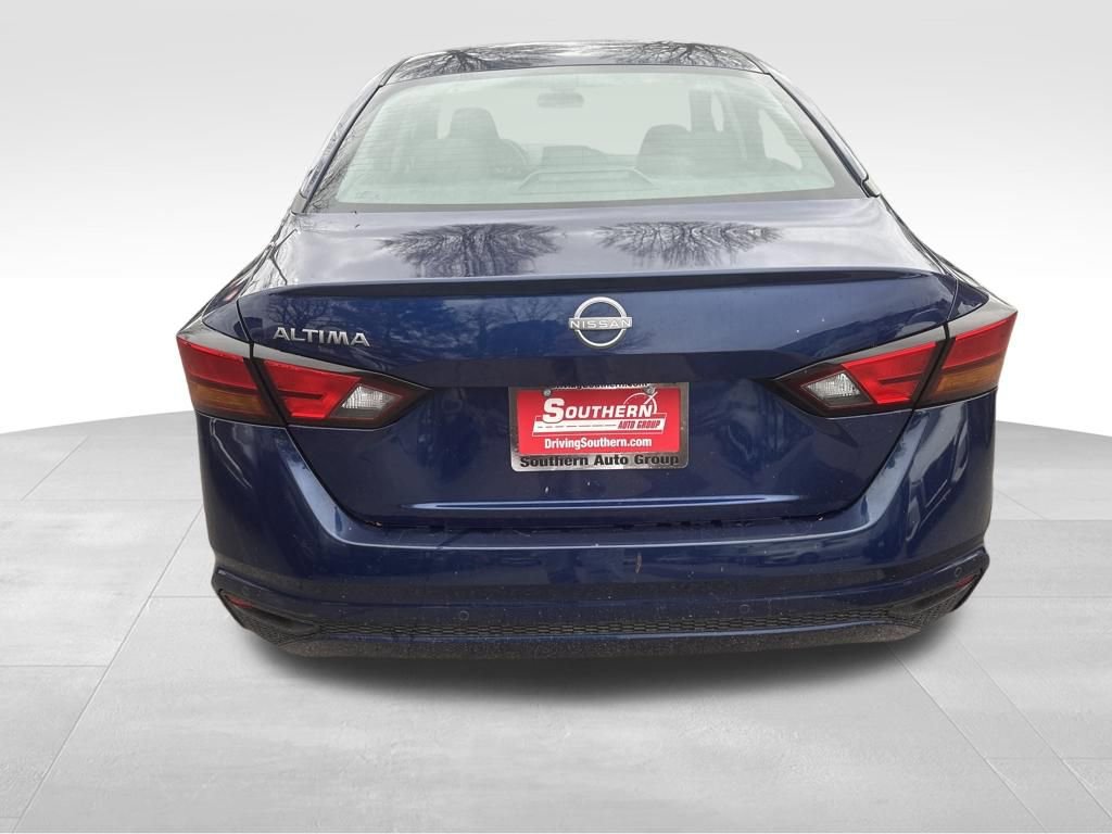 Used 2024 Nissan Altima 2.5 S image 23