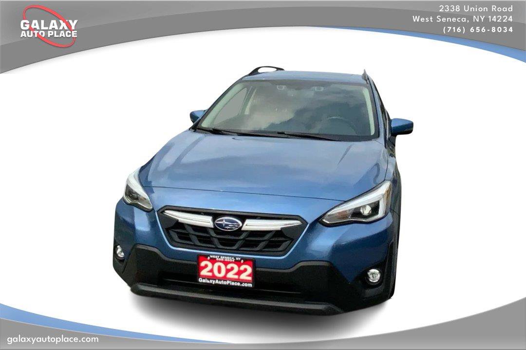 Used 2022 Subaru Crosstrek 2.5i Limited w/ Moonroof Package 1 AWD/4WD image 2