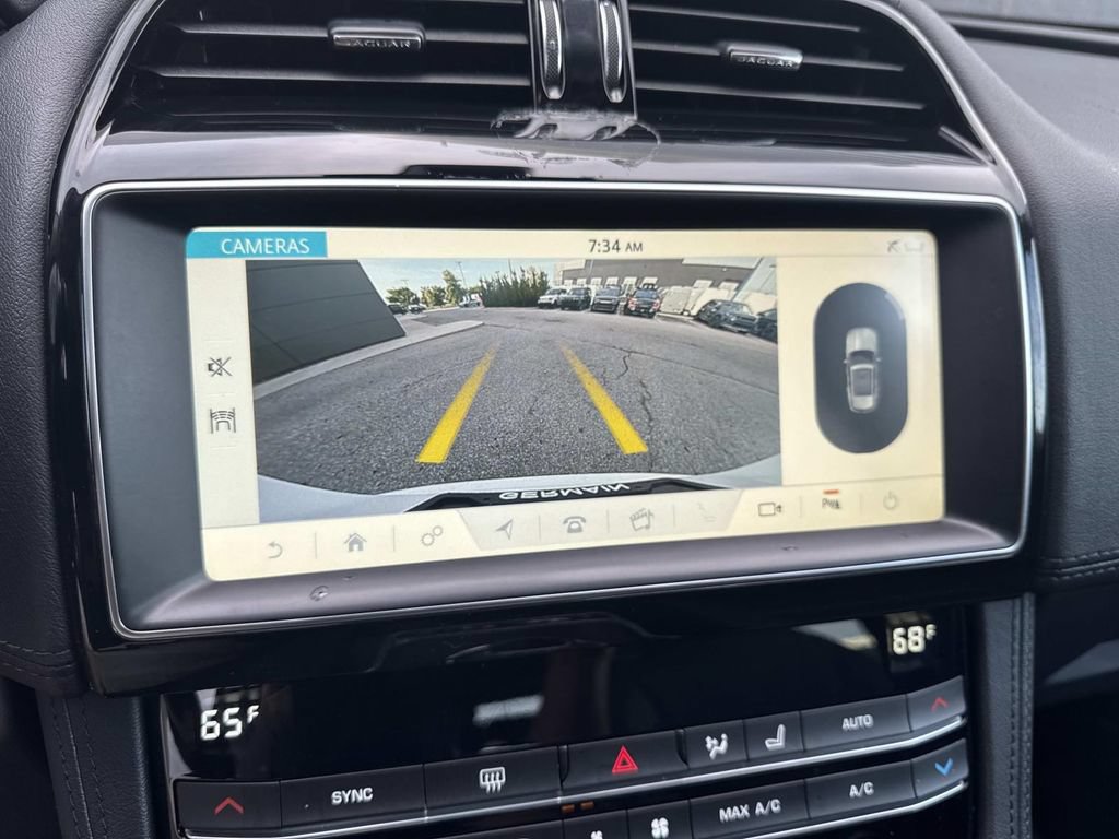Certified 2020 Jaguar F-PACE Prestige AWD/4WD image 24