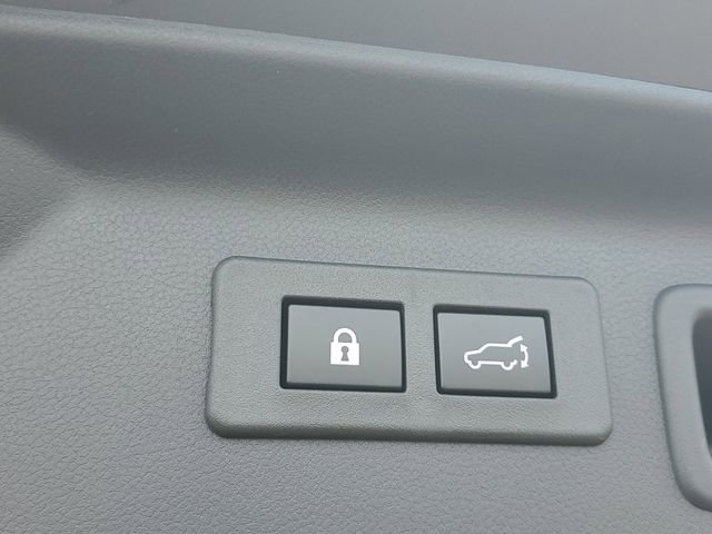 Certified 2026 Subaru Forester Premium image 9