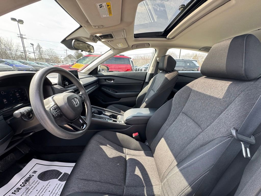 Used 2023 Honda Accord EX image 23