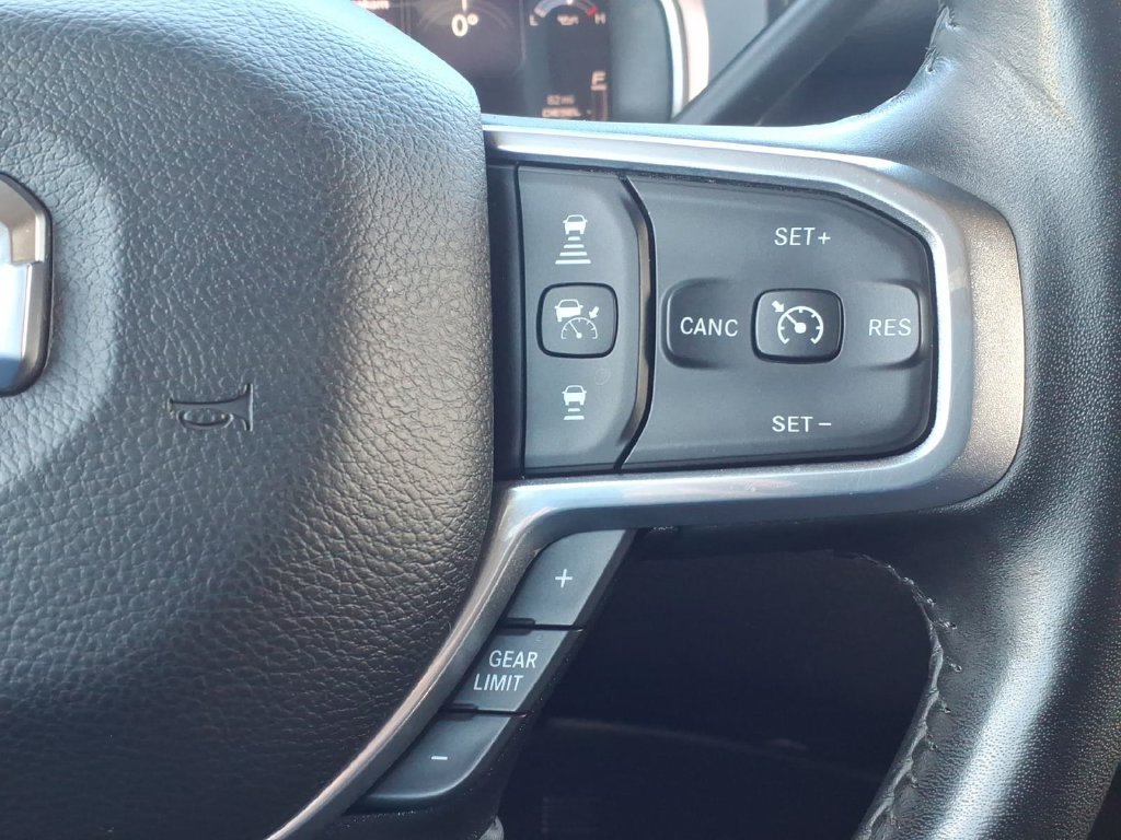 Used 2024 RAM 2500 Laramie w/ Safety Group AWD/4WD image 26