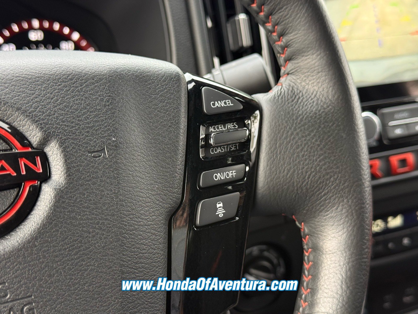 Used 2026 Nissan Frontier PRO-4X AWD/4WD image 27