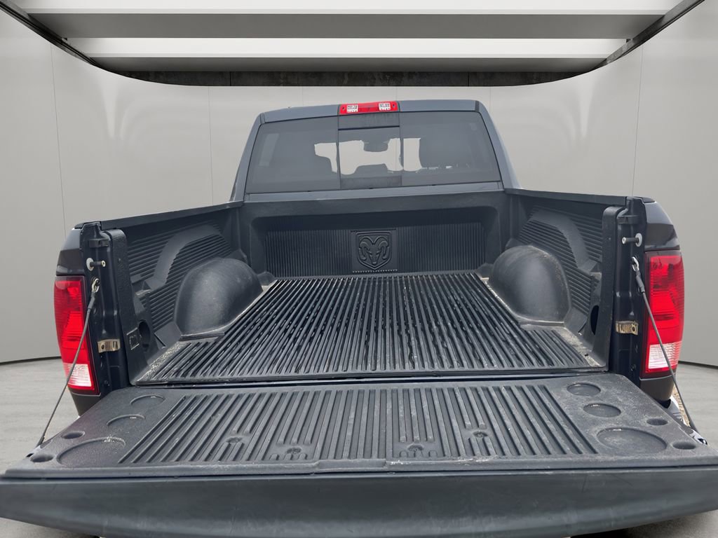 Used 2016 RAM 1500 Outdoorsman image 13