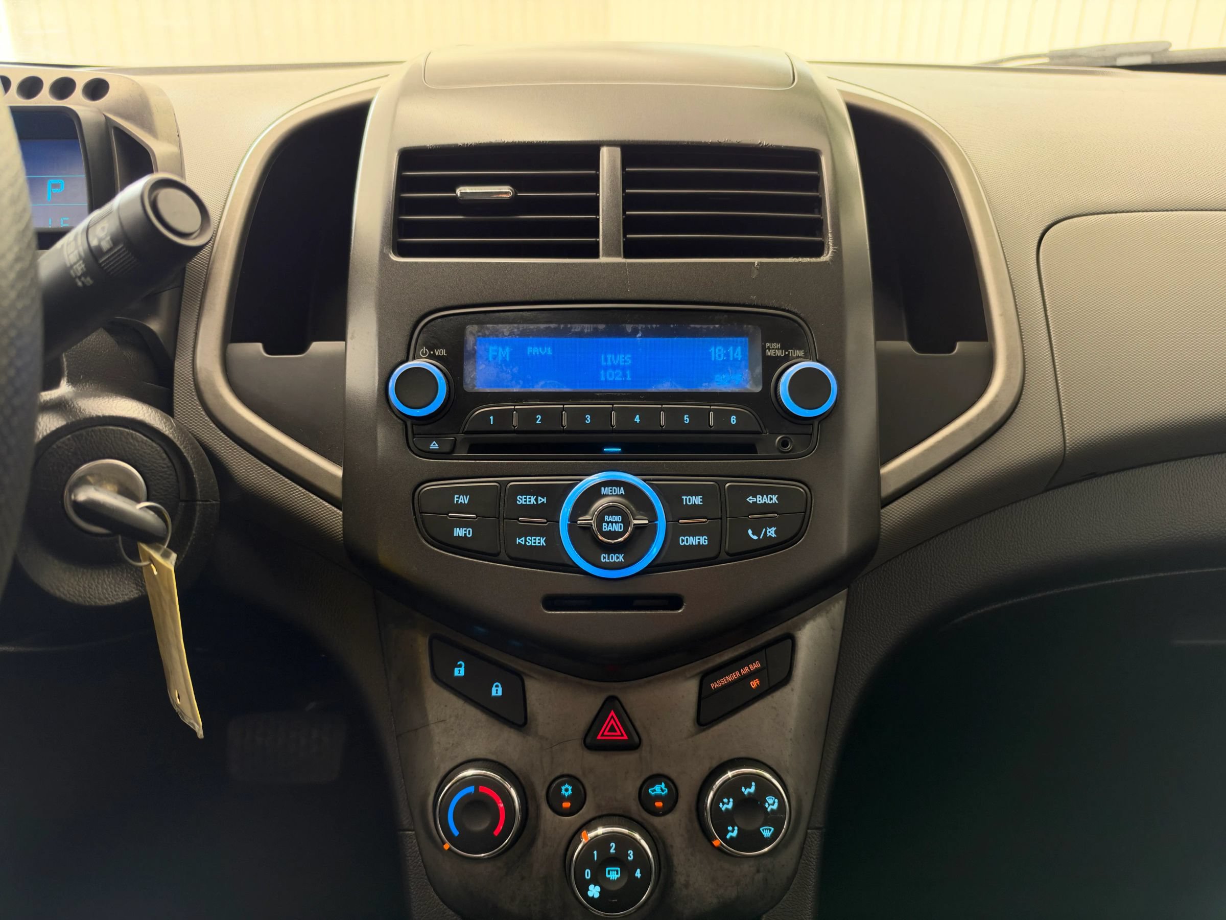 Used 2015 Chevrolet Sonic LT FWD image 18
