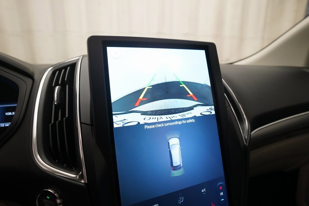 Used 2024 Ford Edge Titanium image 22