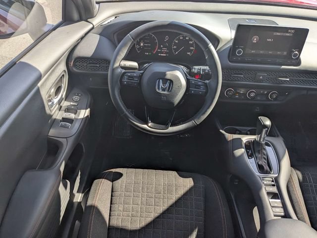 Used 2025 Honda HR-V Sport image 15
