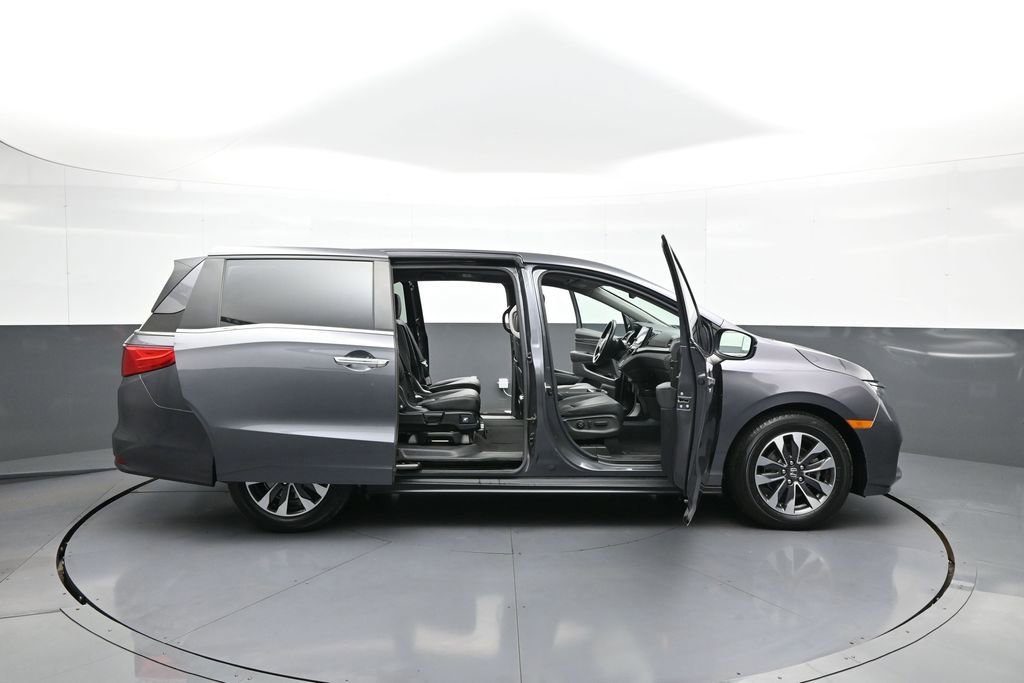 Certified 2023 Honda Odyssey EX-L image 44