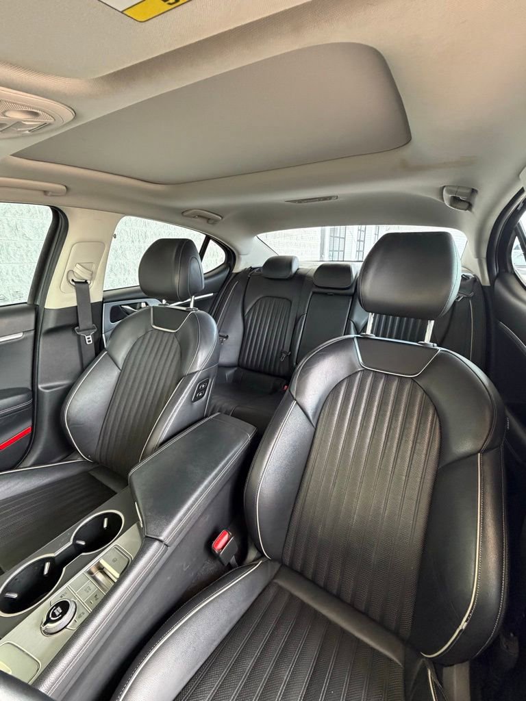 Used 2019 Genesis G70 2.0T Advanced w/ Elite Package image 2