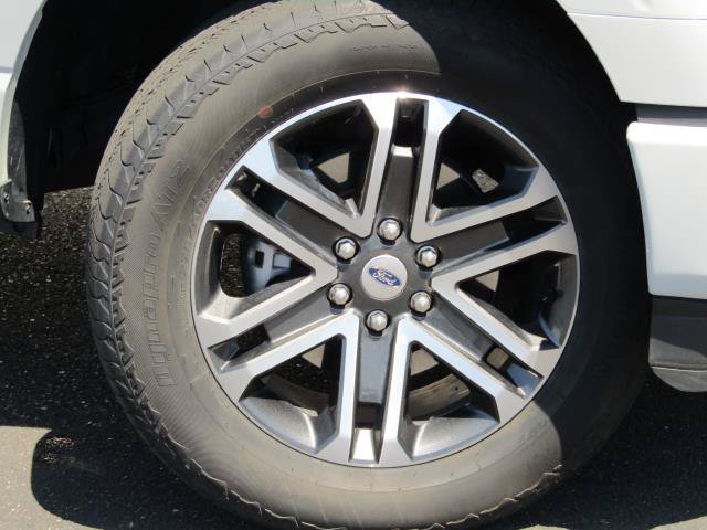 Used 2023 Ford F150 XL w/ STX Appearance Package AWD/4WD image 3