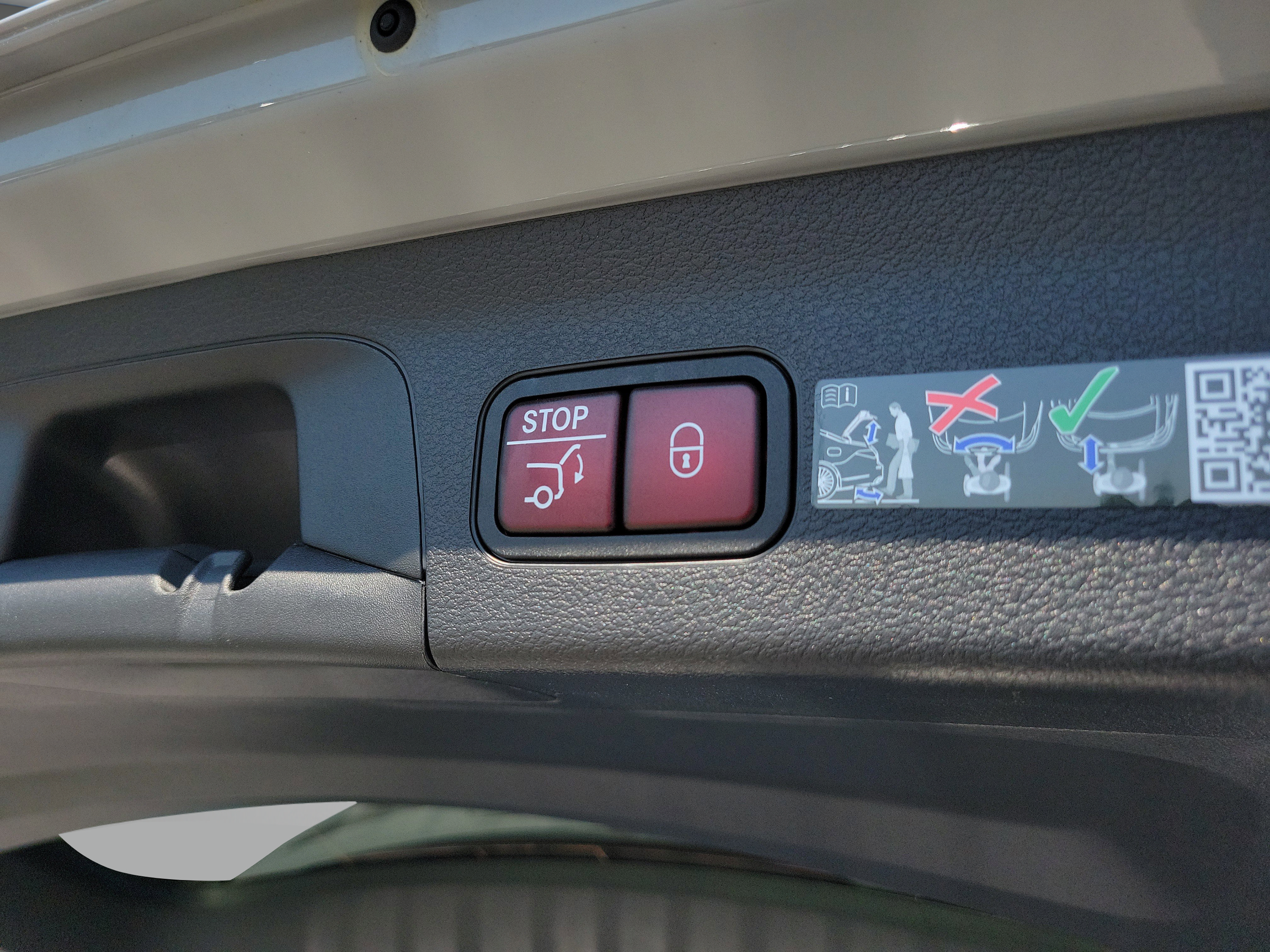 New 2026 Mercedes-Benz GLS 580 4MATIC image 33