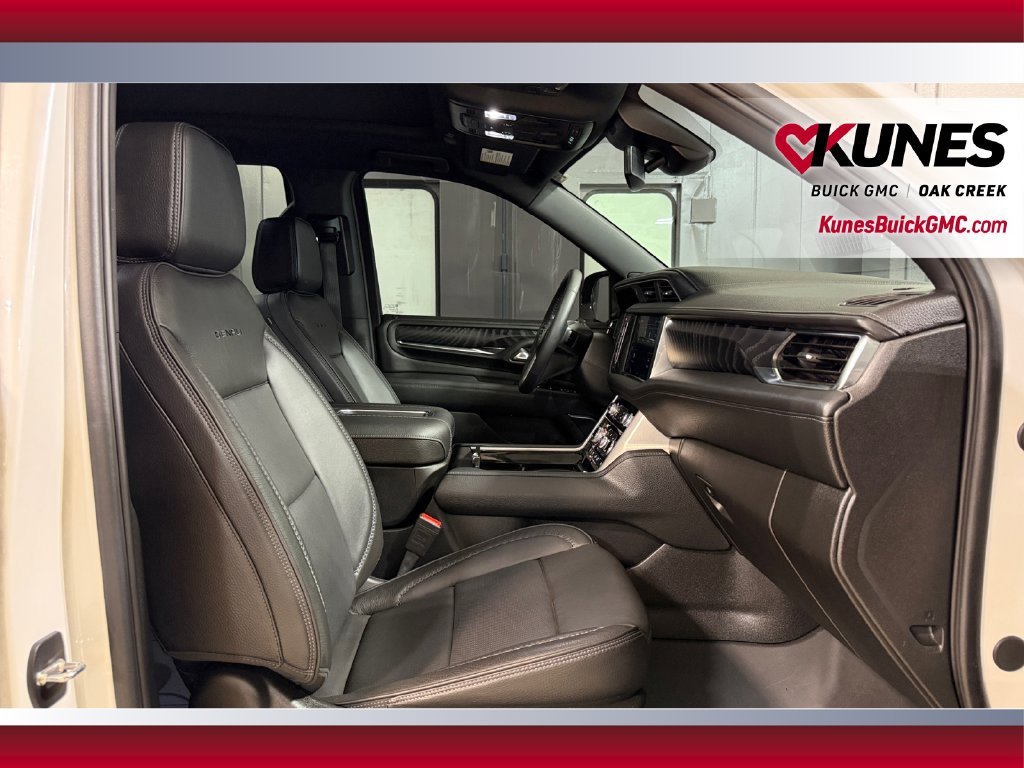 Used 2024 GMC Yukon Denali w/ Max Trailering Package AWD/4WD image 40