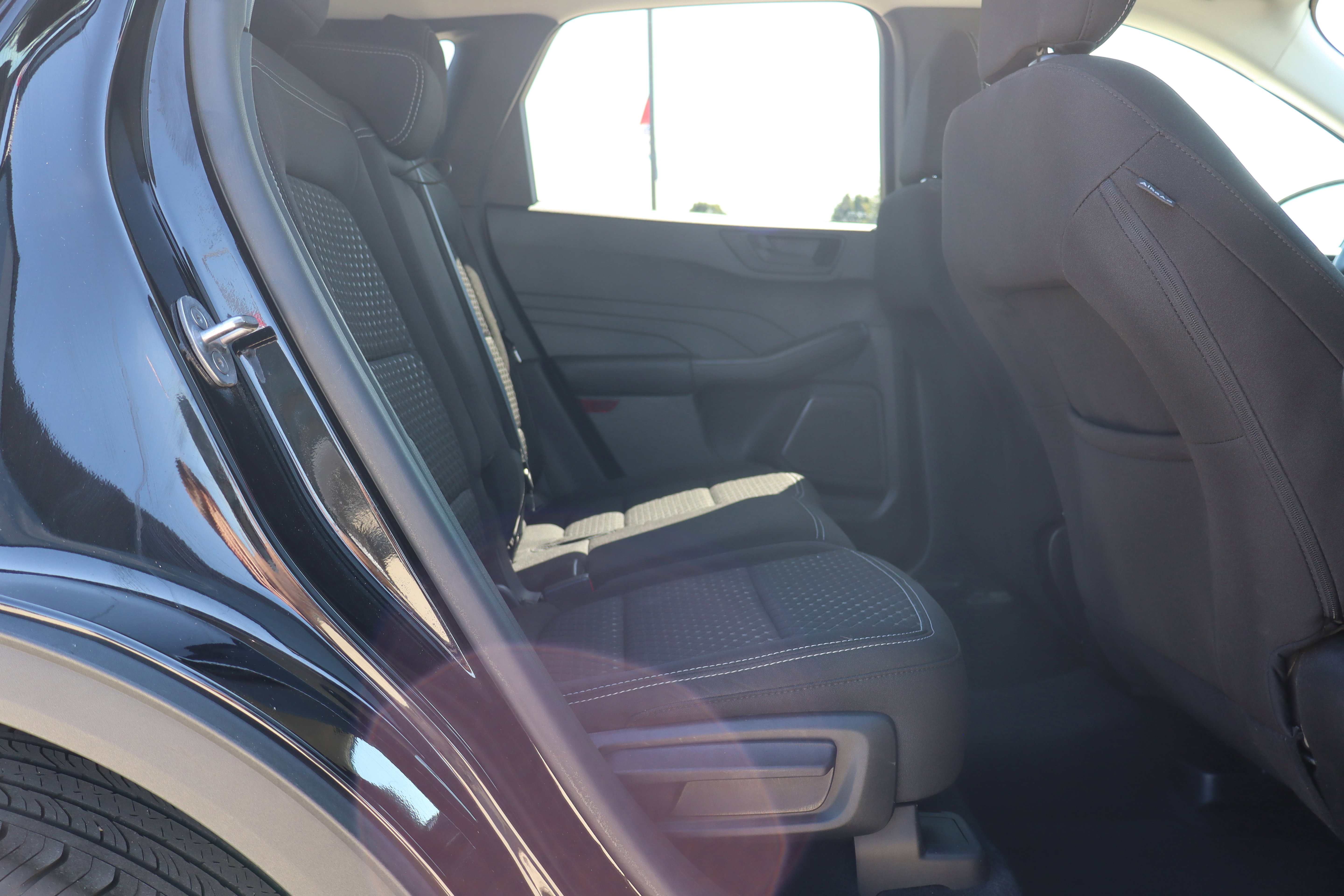 Used 2023 Ford Escape Active image 12