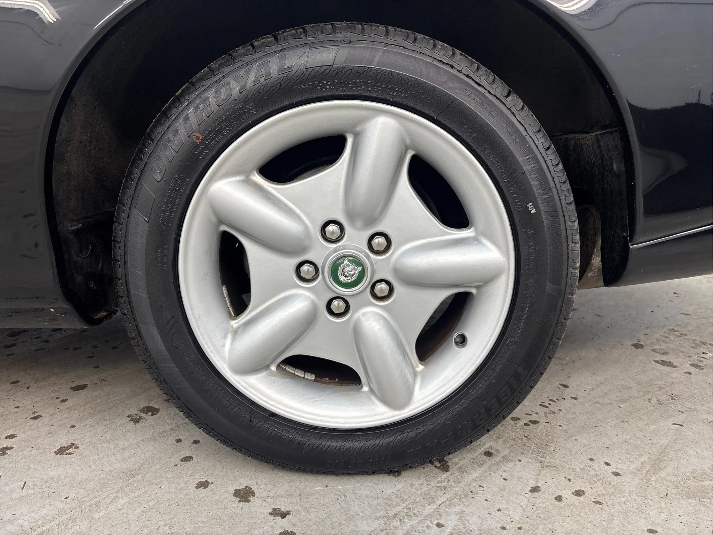 Used 1998 Jaguar XK8 Convertible RWD image 28