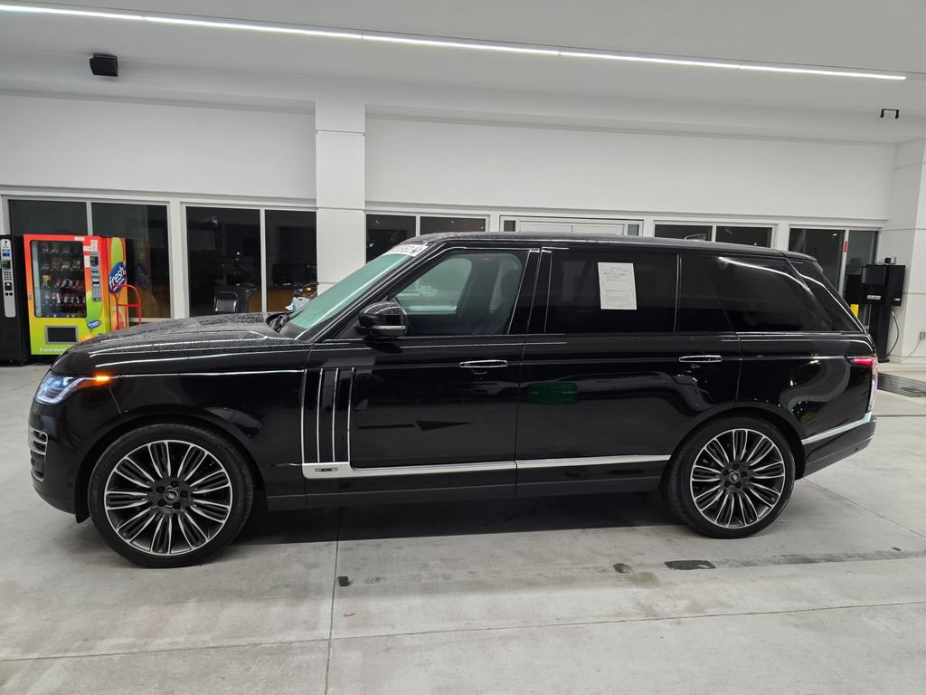 Used 2021 Land Rover Range Rover SV Autobiography Dynamic AWD/4WD image 3