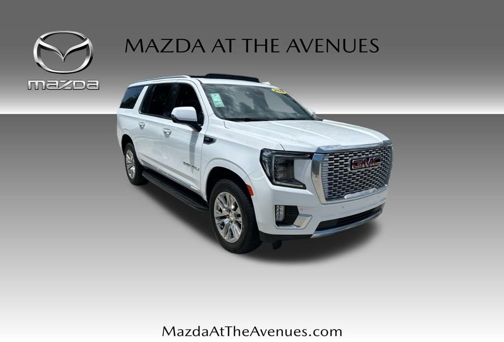 Used 2024 GMC Yukon XL Denali RWD image 1