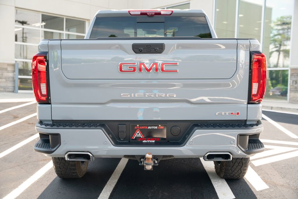 Used 2025 GMC Sierra 1500 AT4 w/ AT4 Premium Package AWD/4WD image 17