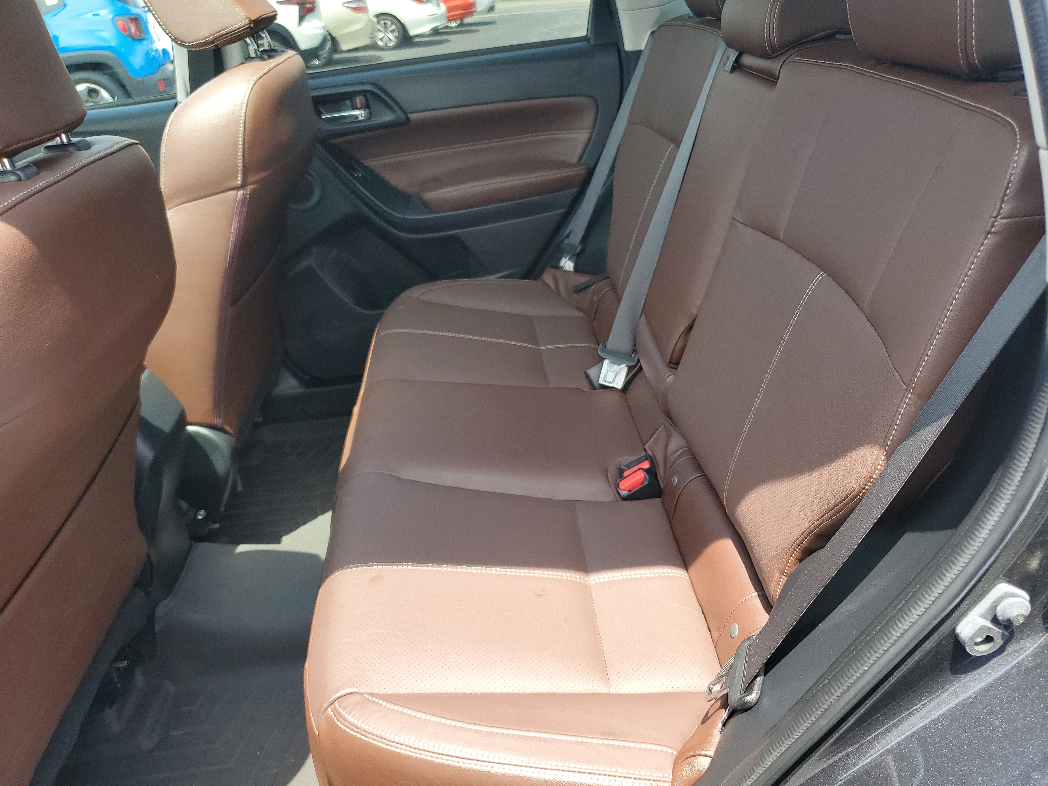 Used 2018 Subaru Forester 2.5i Touring w/ Popular Package #3B AWD/4WD image 12