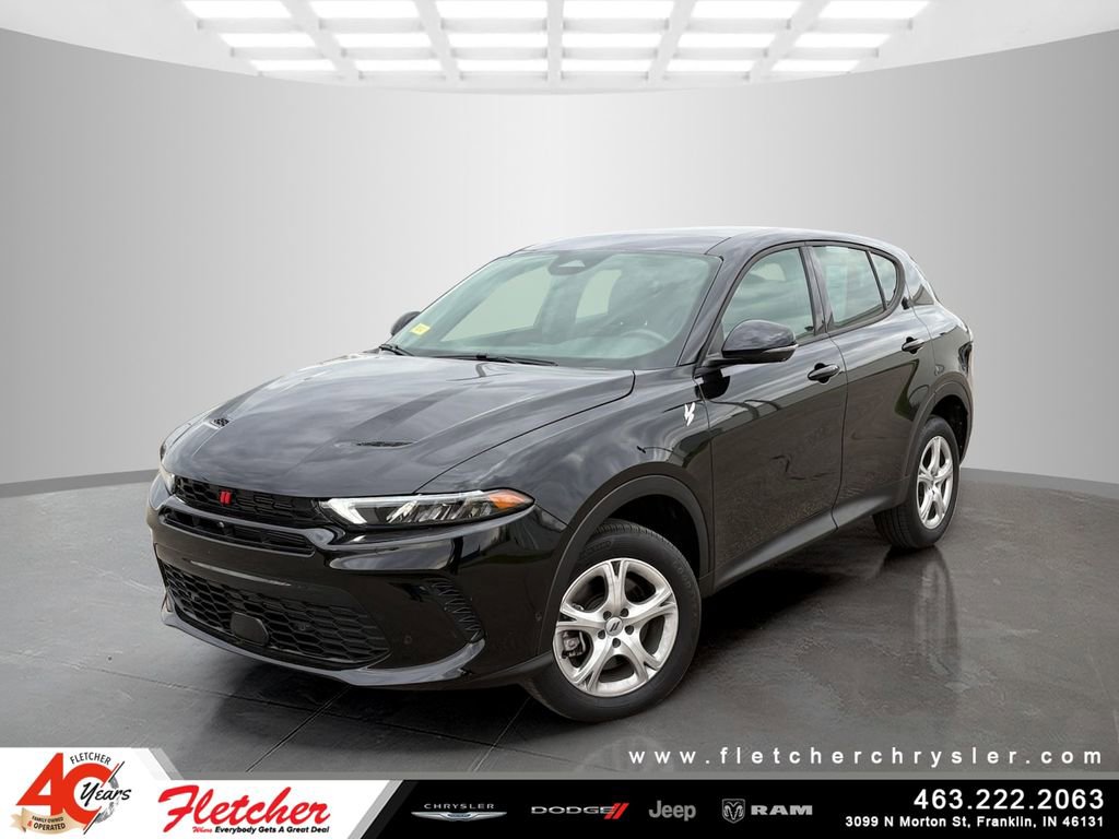 Used 2024 Dodge Hornet GT image 1
