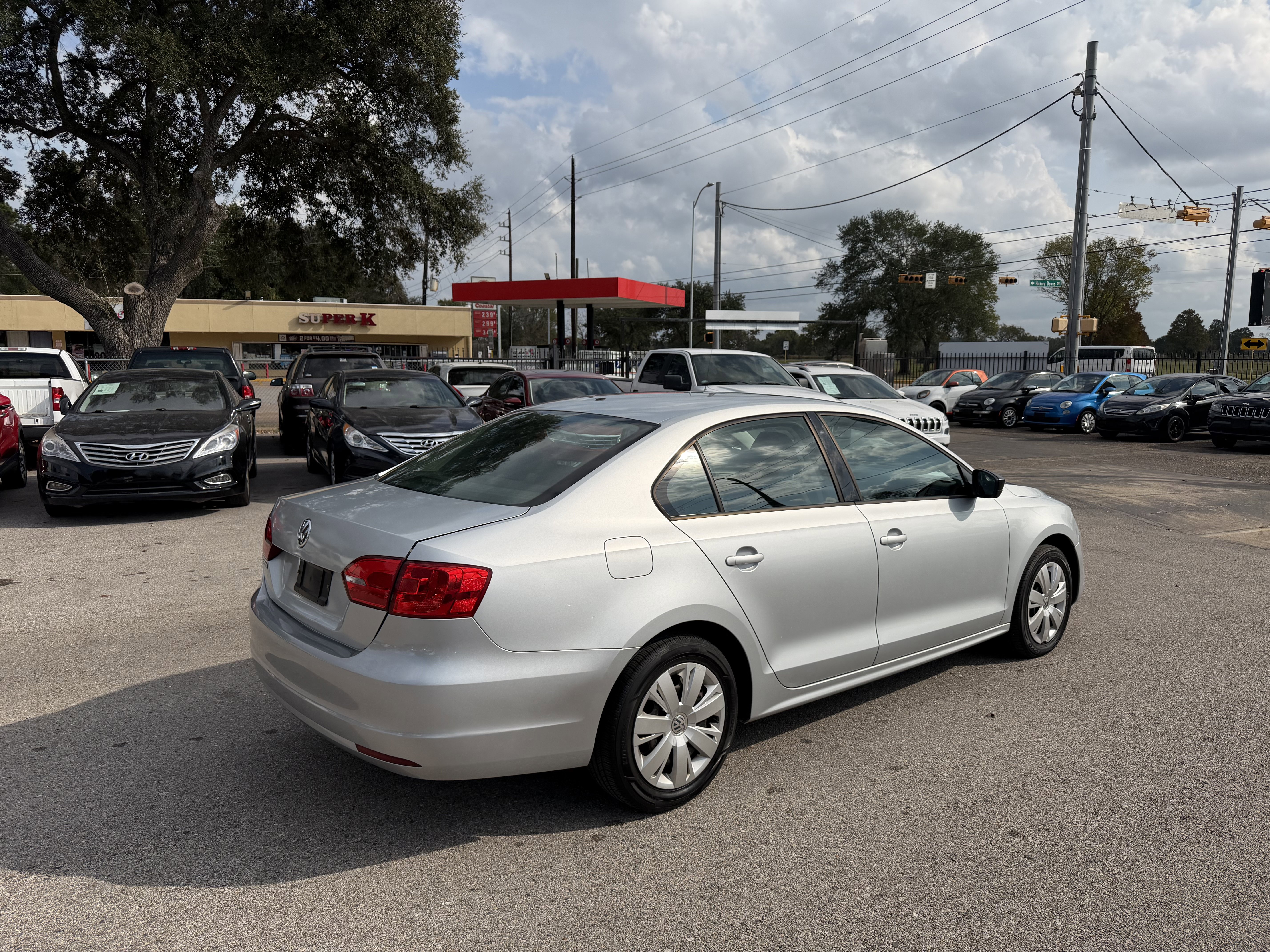 Used 2012 Volkswagen Jetta S FWD image 4