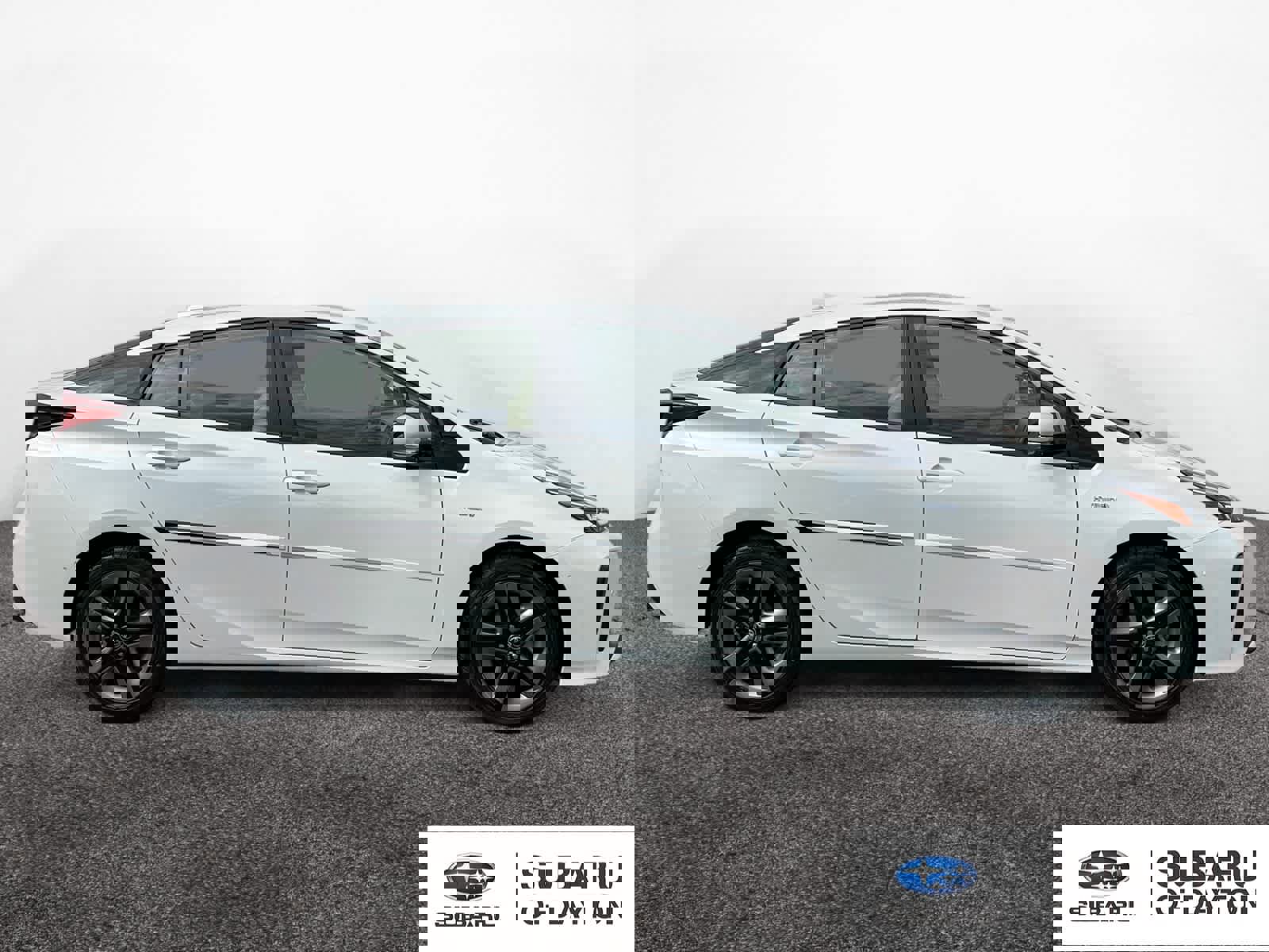 Used 2020 Toyota Prius Limited image 6