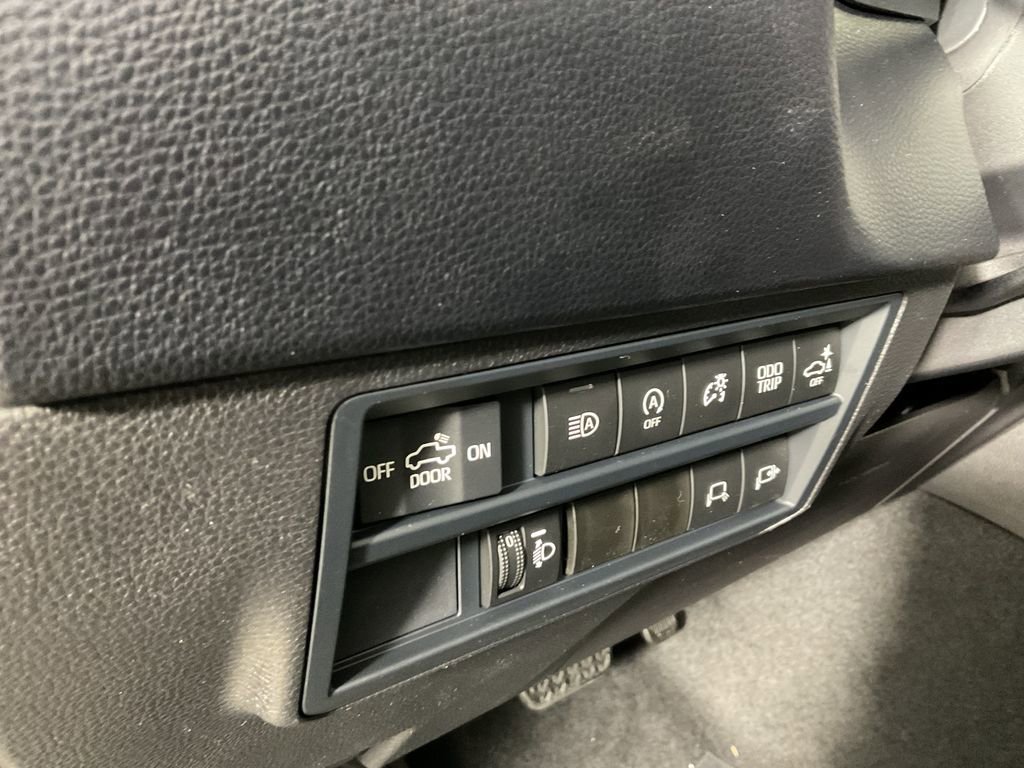 New 2026 Toyota Tundra SR5 image 14