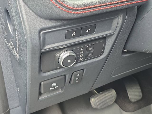 Used 2022 Ford Expedition Limited image 30