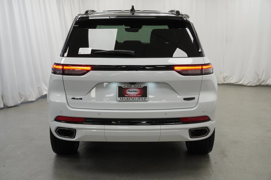 New 2025 Jeep Grand Cherokee Summit w/ Obsidian Package image 10