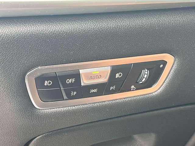 Used 2019 BMW X7 xDrive50i w/ Premium Package AWD/4WD image 26