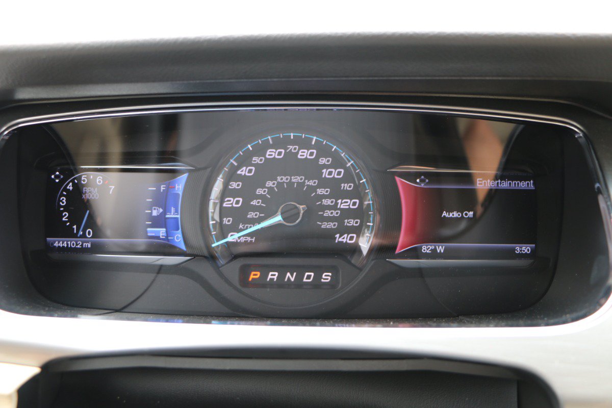 Used 2014 Ford Taurus SEL w/ Equipment Group 201A FWD image 29