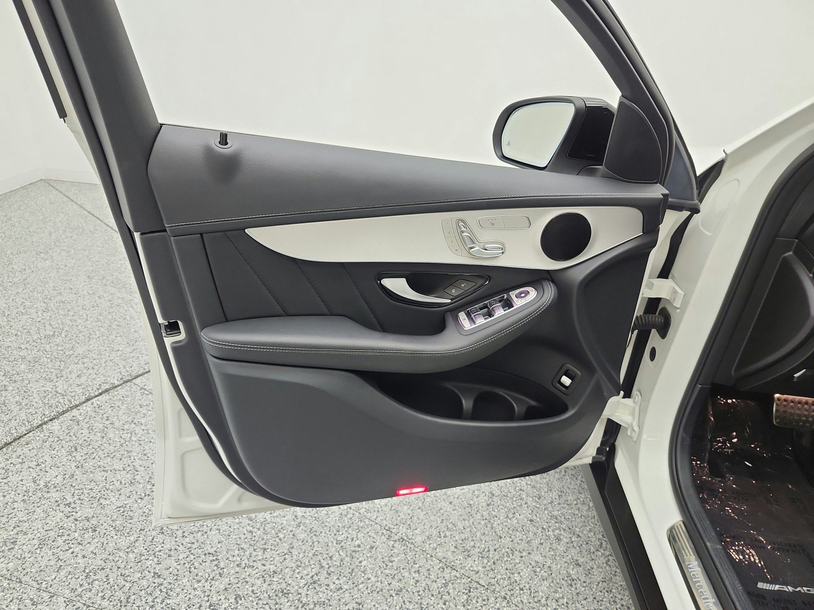 Certified 2023 Mercedes-Benz GLC 300 4MATIC Coupe image 15