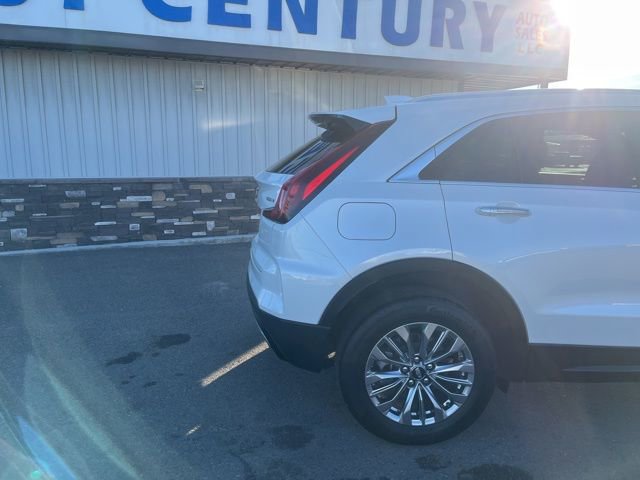 Used 2024 Cadillac XT4 Premium Luxury AWD/4WD image 16
