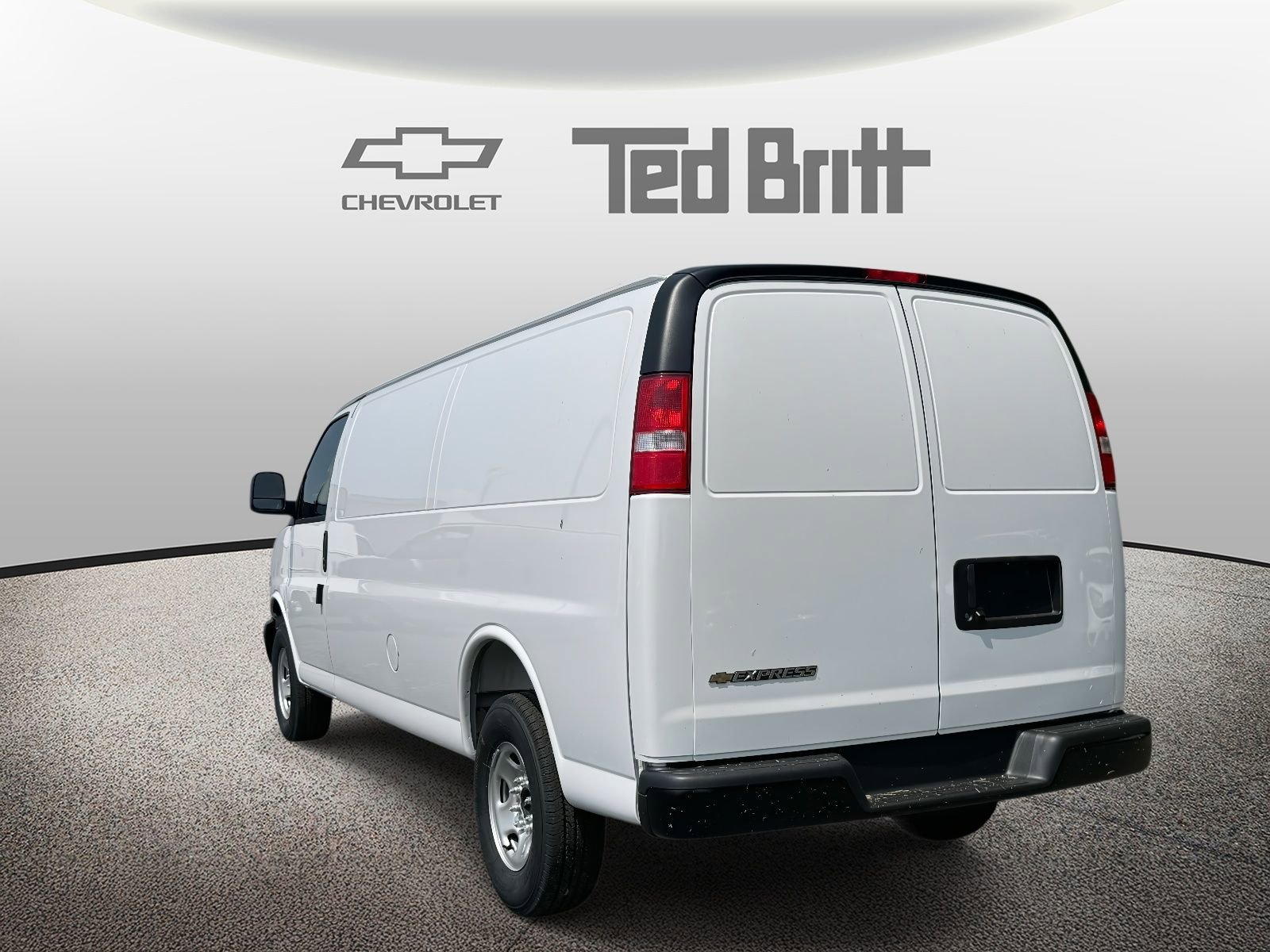 New 2025 Chevrolet Express 3500 Extended RWD image 6
