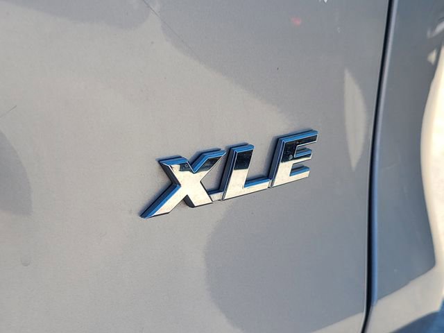 Used 2024 Toyota RAV4 XLE image 11