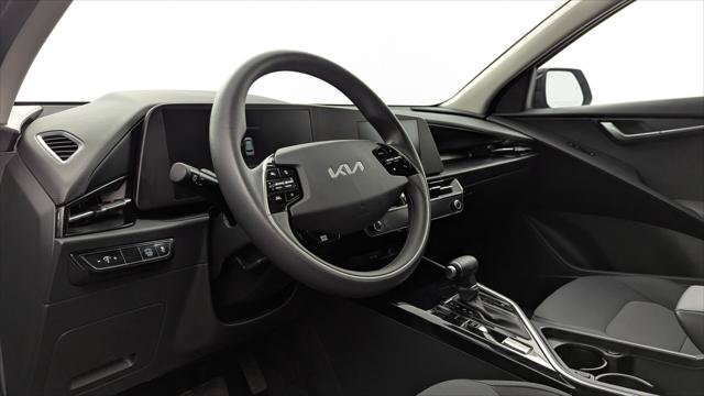 Used 2026 Kia Niro LX FWD image 22