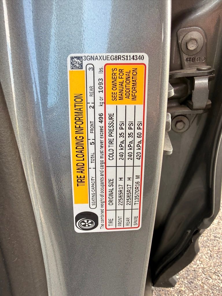 Used 2024 Chevrolet Equinox LT image 39