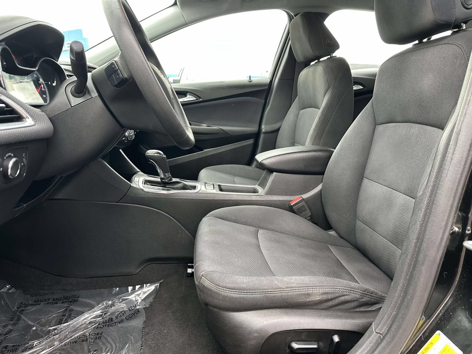 Certified 2019 Chevrolet Cruze LT w/ Convenience Package FWD image 22