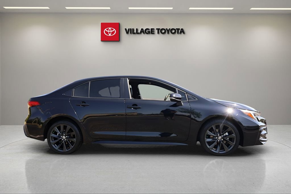 Certified 2023 Toyota Corolla XSE FWD image 5