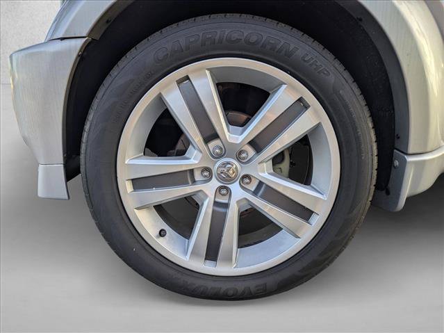 Used 2011 Dodge Nitro Heat RWD image 13